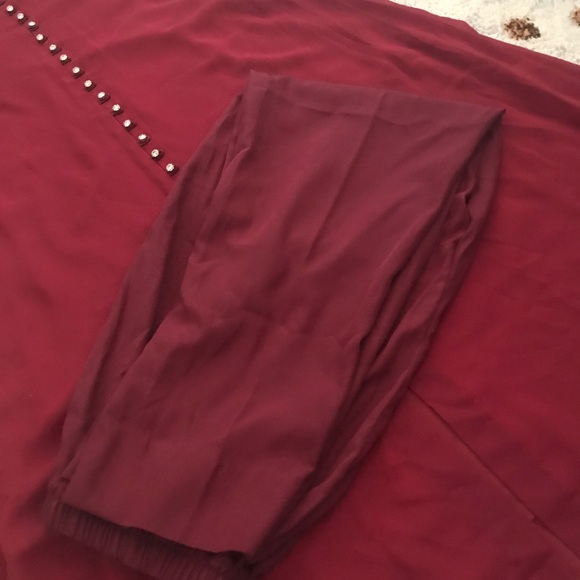 3 piece red/maroon Pakistani outfit - Picture 7 of 9